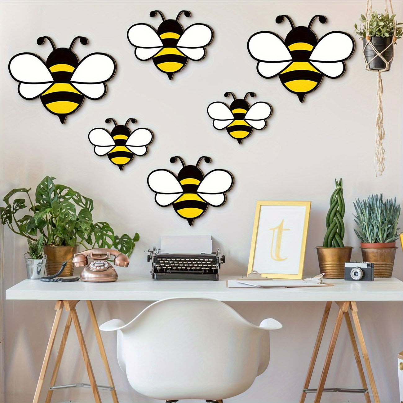Baby Nursery Decals - สติ๊กเกอร์ติดผนังไม้รูปผึ้งน่ารัก 6 ชิ้น ตกแต่งผนังห้องเด็ก