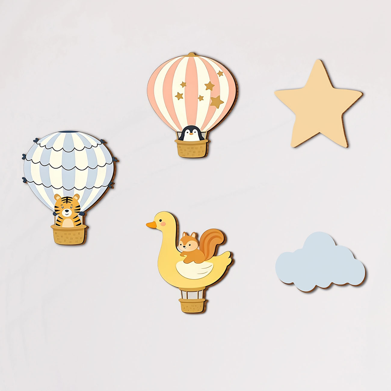 Baby Nursery Decals - สติ๊กเกอร์ติดผนังไม้รูปบอลลูนลมร้อนรูปสัตว์ 5 ชิ้น ตกแต่งห้องเด็ก