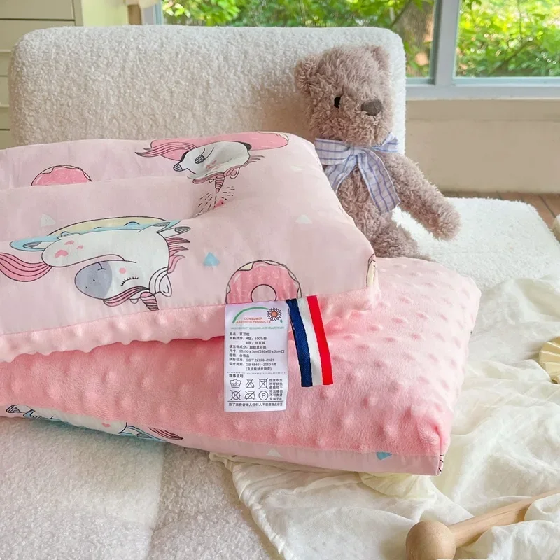 หมอนเด็กอ่อน หมอนเด็กแรกเกิดกํ - Baby Nursery Pillow บทวิจารณ์และราคา