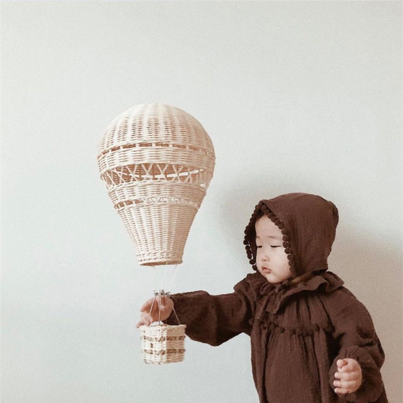 โคมไฟระย้ารูปบอลลูนลมร้อน LED  - Baby Nursery Knobs บทวิจารณ์และราคา